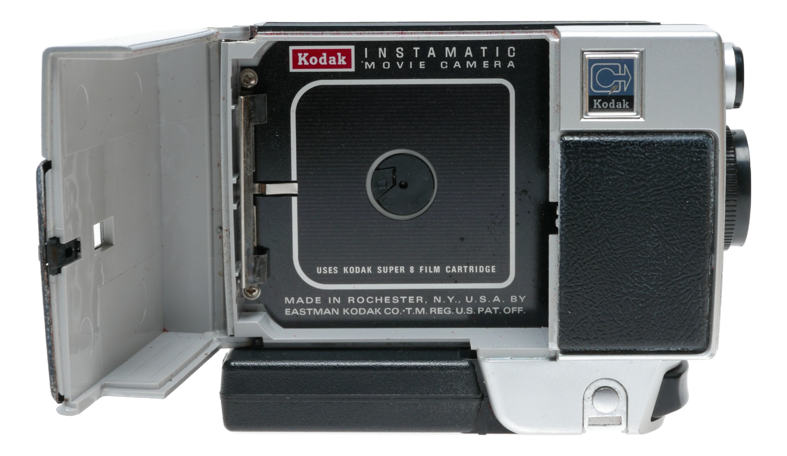 Kodak Instamatic M24 Super 8 Film Movie Camera Ektanar 14mm