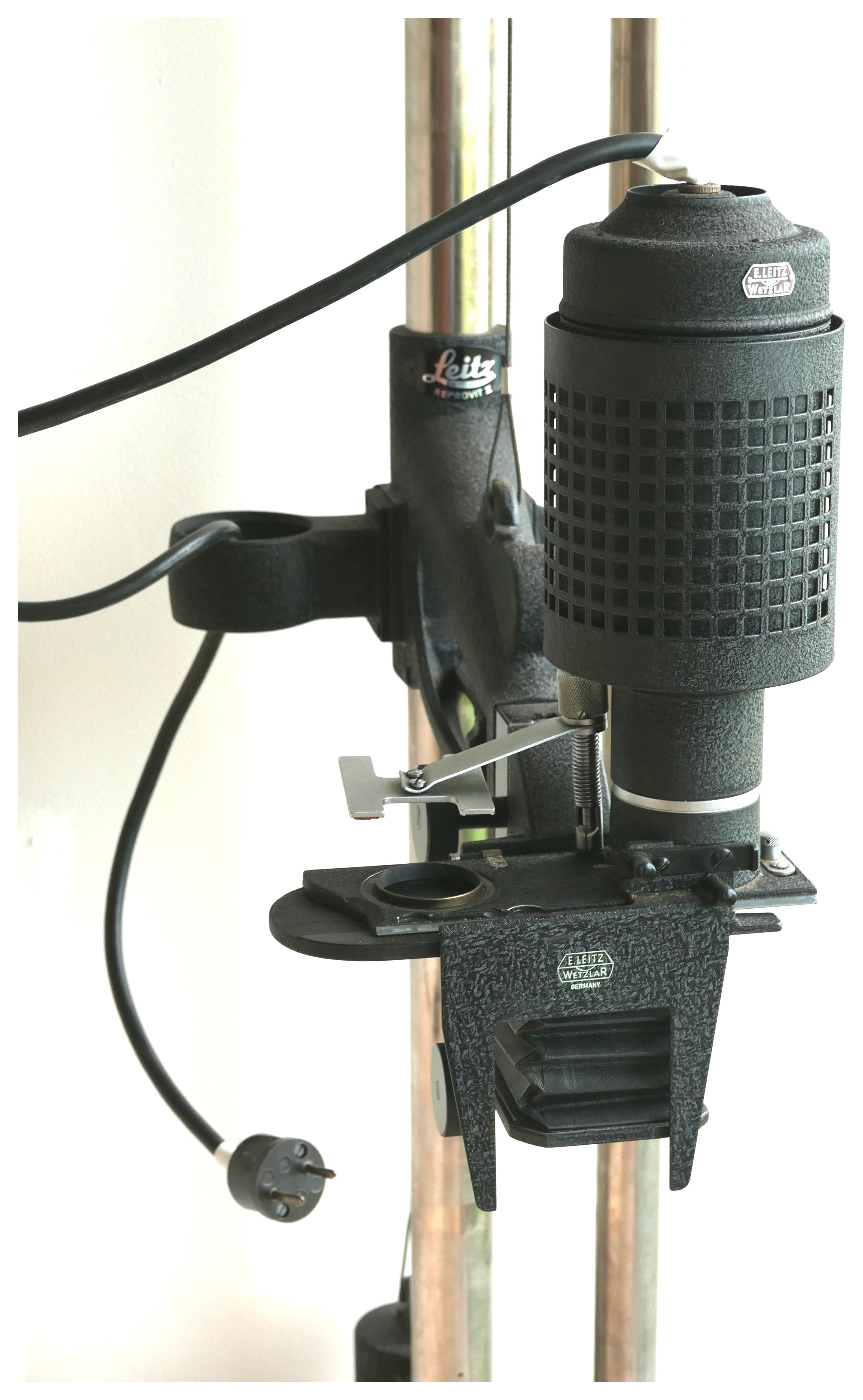 Leitz Reprovit II Universal copy stand for screw mount Leica | eBay